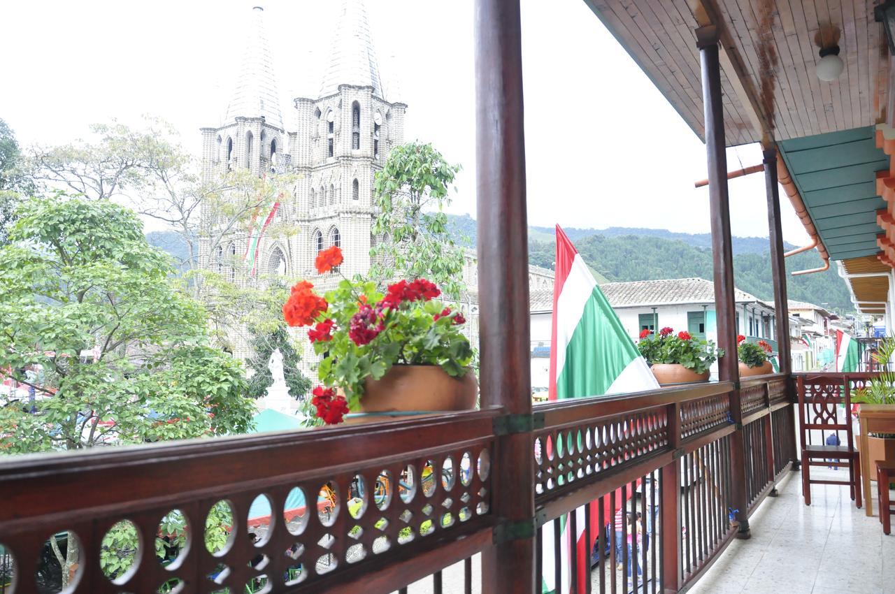 Hotel Valdivia Plaza Jardín Eksteriør billede
