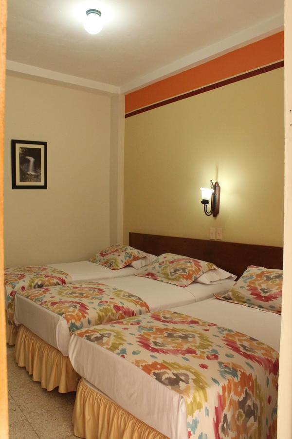 Hotel Valdivia Plaza Jardín Eksteriør billede